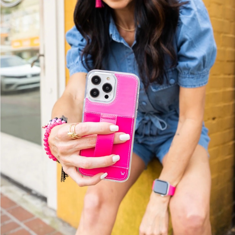 Walli Case | iPhone 15 Pro | Strawberry Margarita